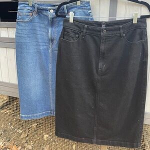 LOT OF 2 GAP Black and Blue Denim MIDI Skirts Size 10/30